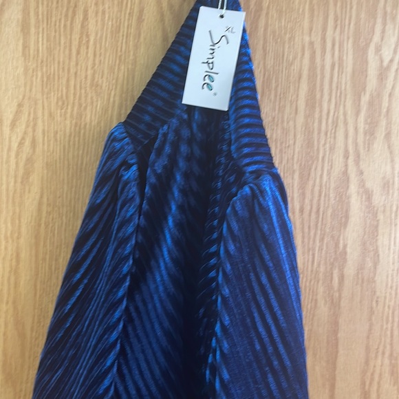 Blue Lush Velvet Butterfly Sleeve Ribbed Maxi Dress - Picture 9 of 11